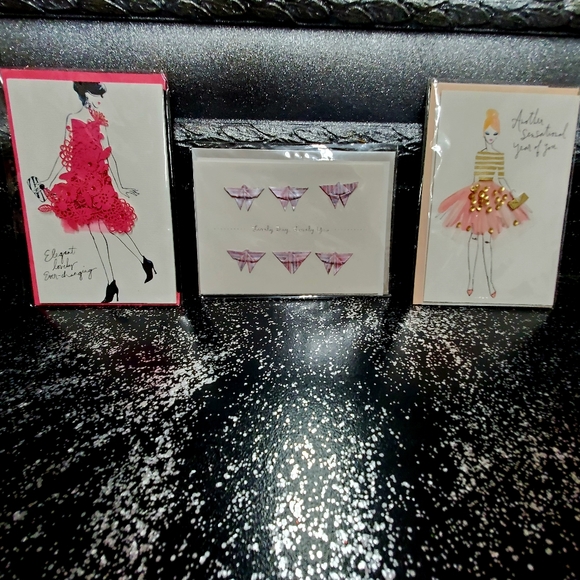 Hallmark Cards Signature Collection (3 cards) - Picture 7 of 9